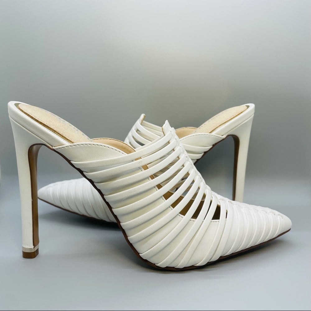 Kenneth Cole Heeled Mules - White Architectural Size 8 - Picture 1 of 5